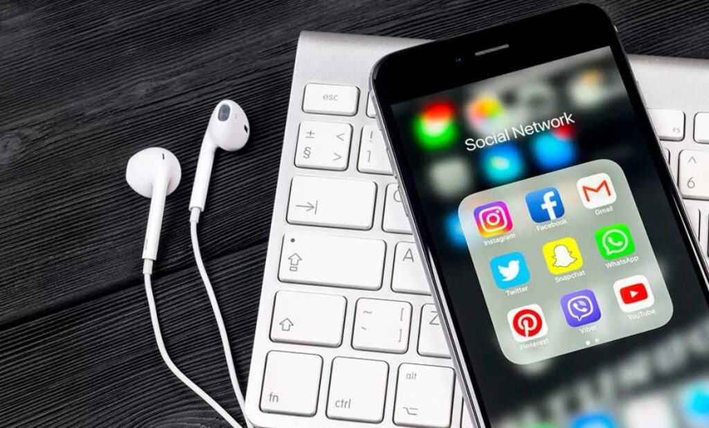 10 Best Social Media Marketing Tips And Tricks For Business Owners